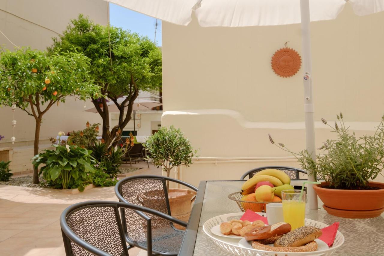 Home With Courtyard In Beating Heart Of Old Town! Chania  Exterior photo