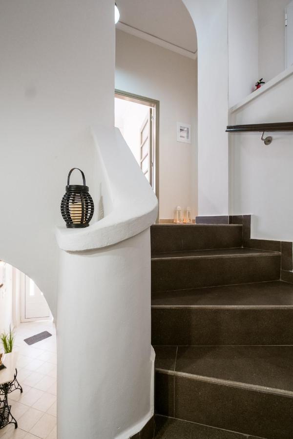 Home With Courtyard In Beating Heart Of Old Town! Chania  Exterior photo