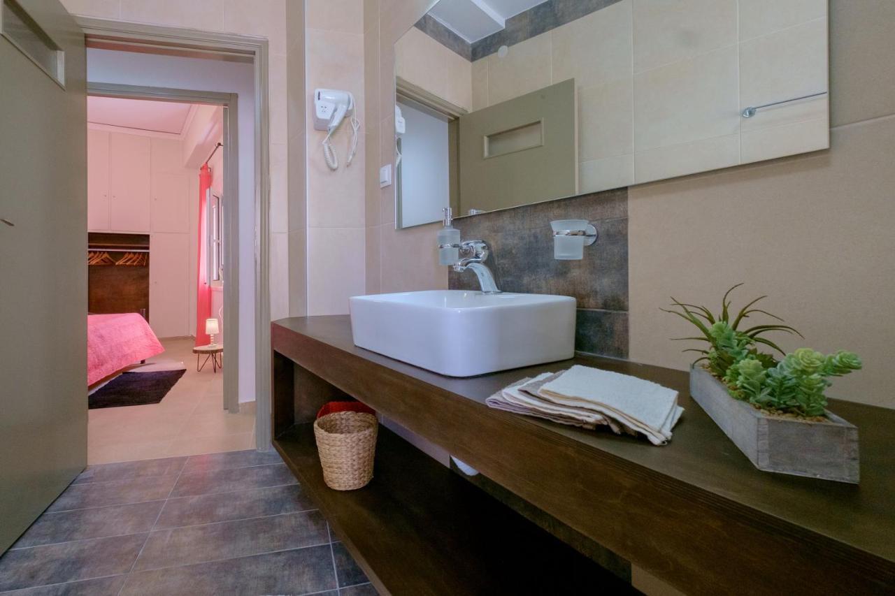 Home With Courtyard In Beating Heart Of Old Town! Chania  Exterior photo